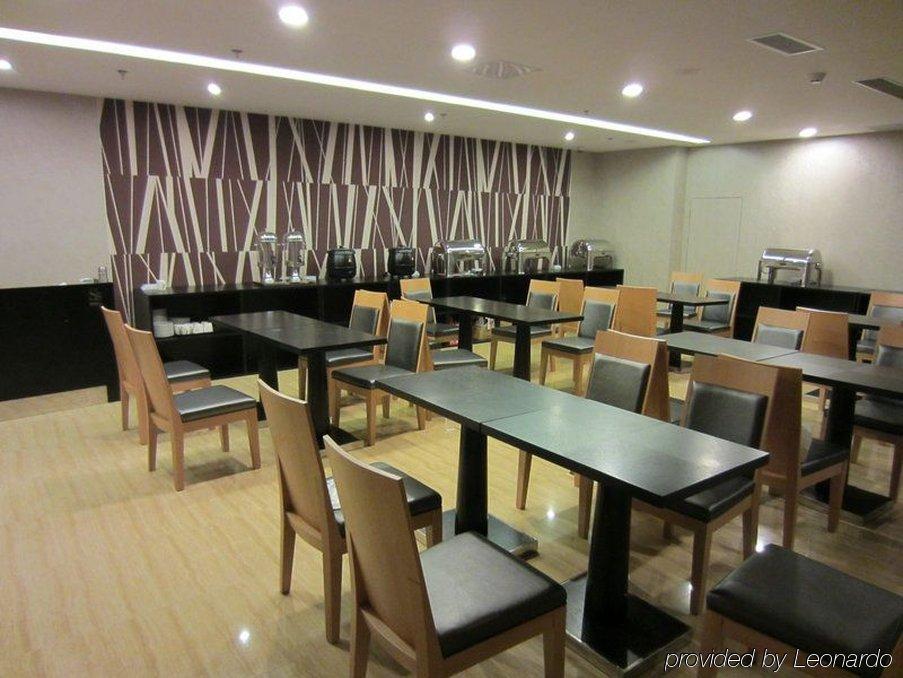 Metropolo, Guangzhou, Wanda Plaza-Baiyun Mountain Hotel Bagian luar foto