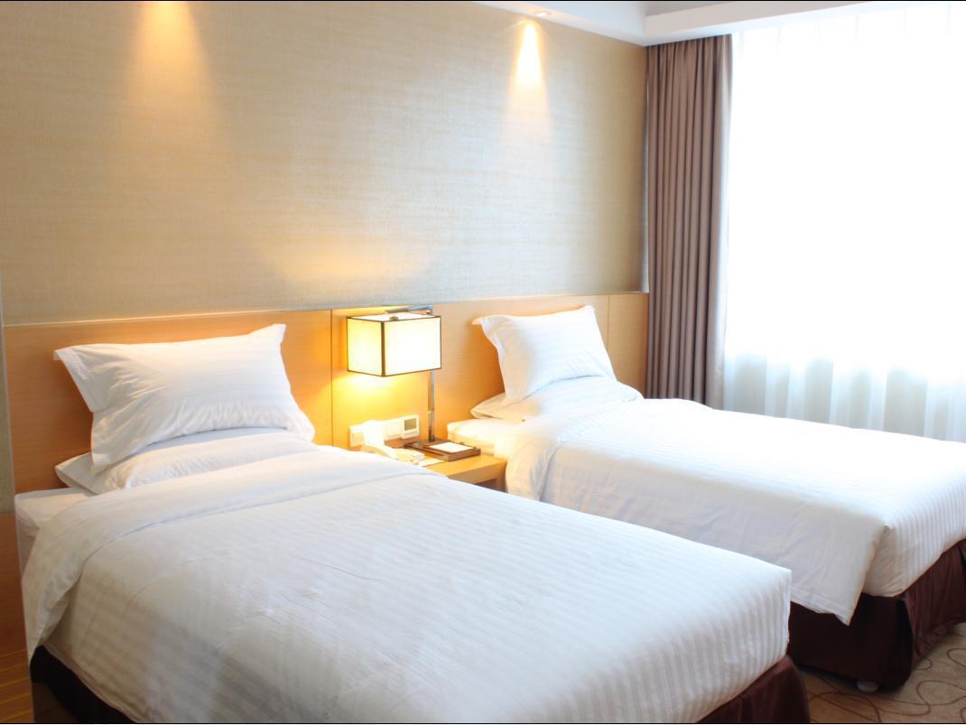 Metropolo, Guangzhou, Wanda Plaza-Baiyun Mountain Hotel Bagian luar foto