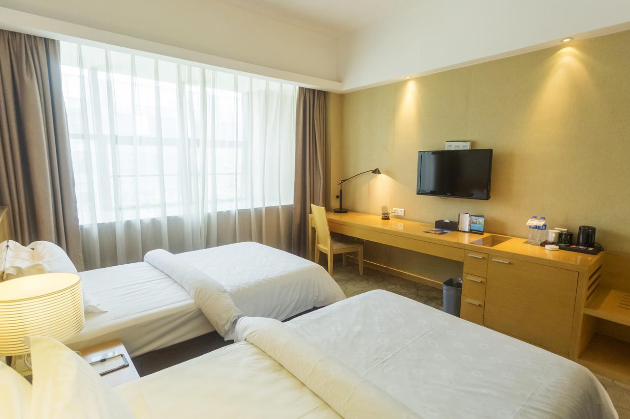 Metropolo, Guangzhou, Wanda Plaza-Baiyun Mountain Hotel Bagian luar foto