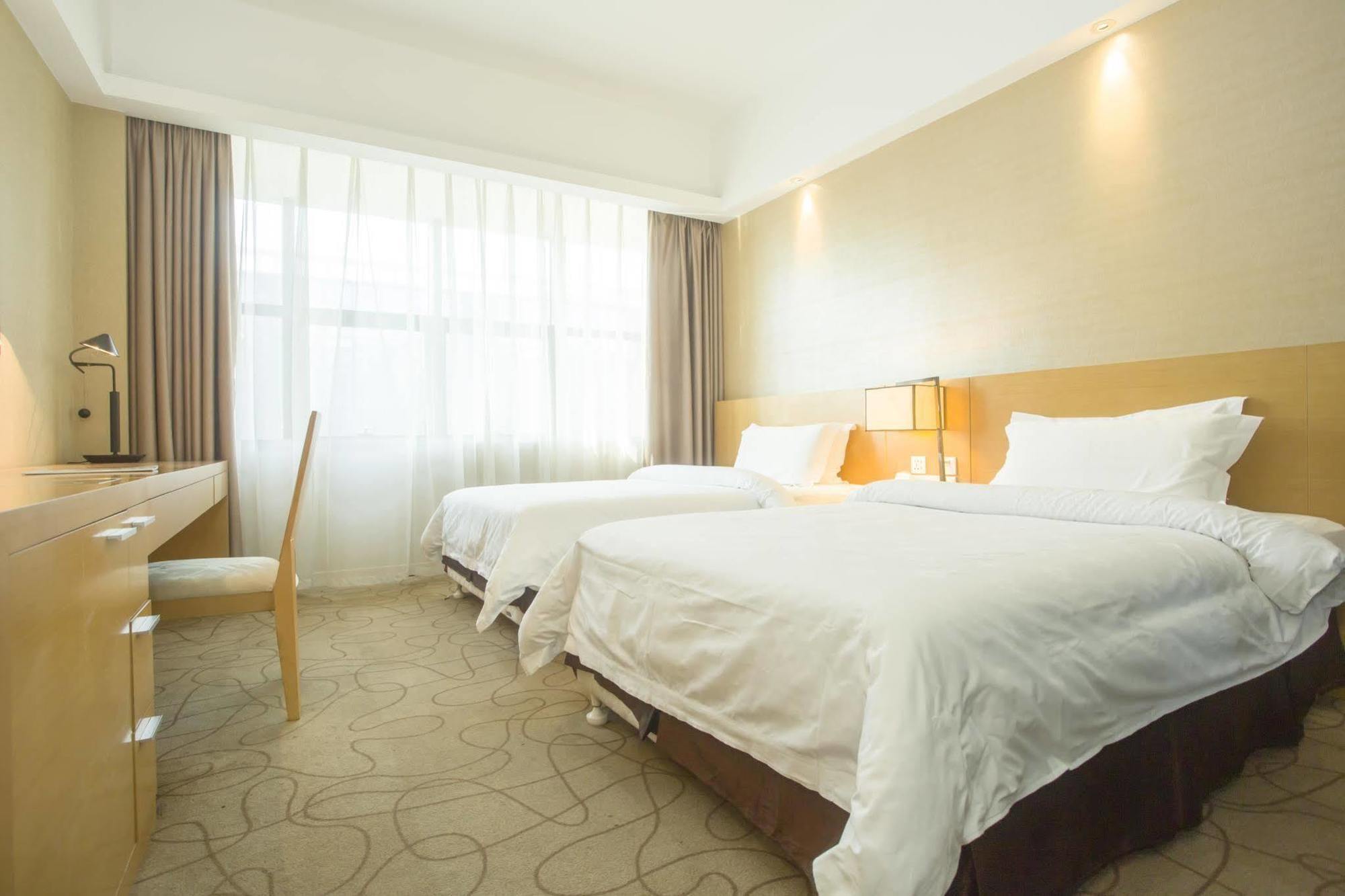 Metropolo, Guangzhou, Wanda Plaza-Baiyun Mountain Hotel Bagian luar foto